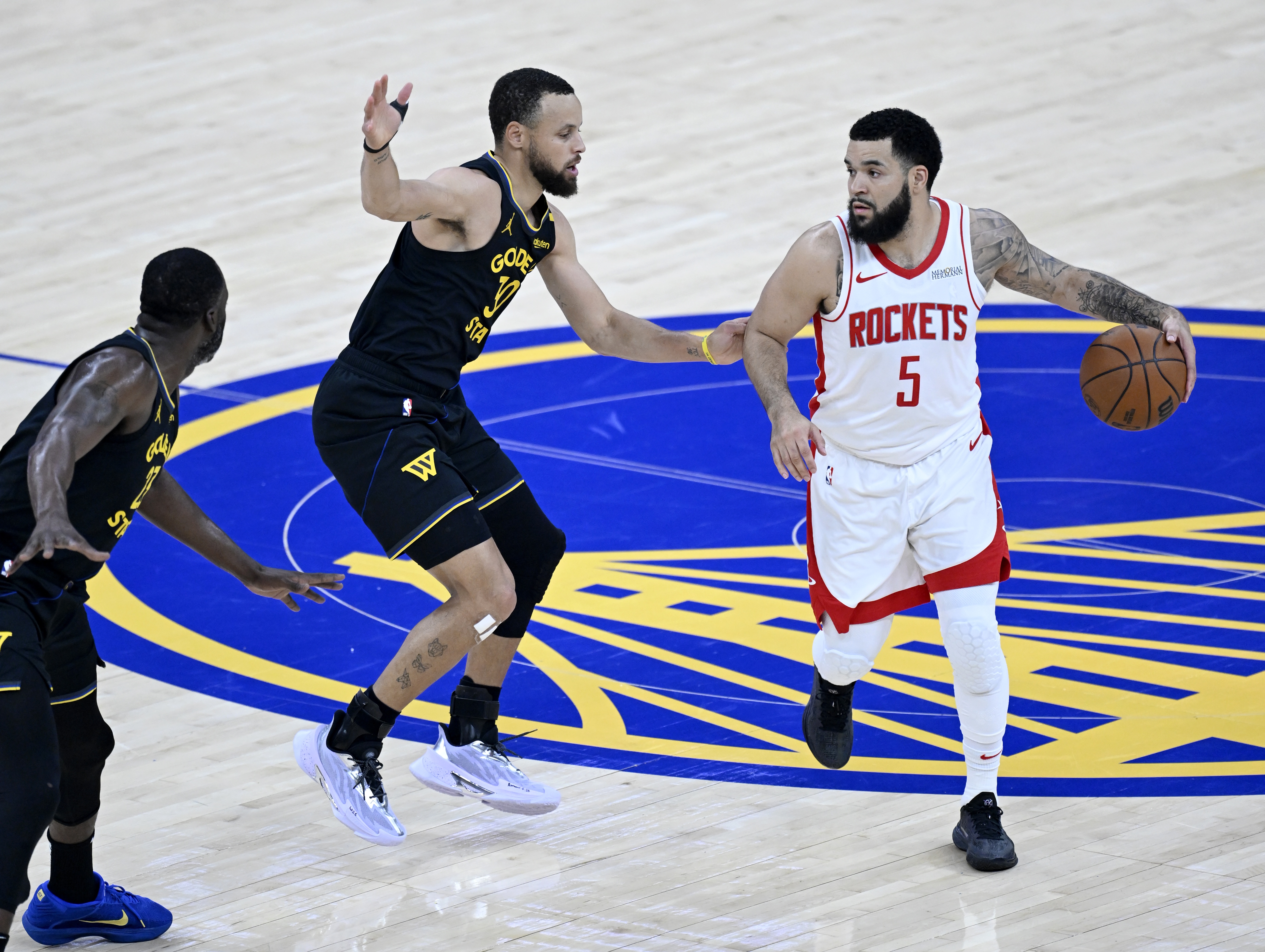 星空体育-从丹佛掘金迎荷甲关键赛到广厦男篮围绕NBA常规赛调整名单，迈阿密热火围绕葡超强势反弹的简单介绍