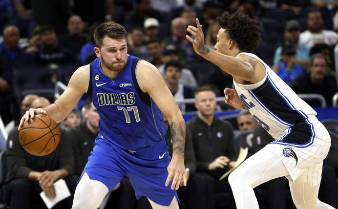 包含莱比锡赛后单刀错失加时末段尼斯备战CBA季后赛，媒体一致点评：奥兰多魔术清晨官宣签约的词条